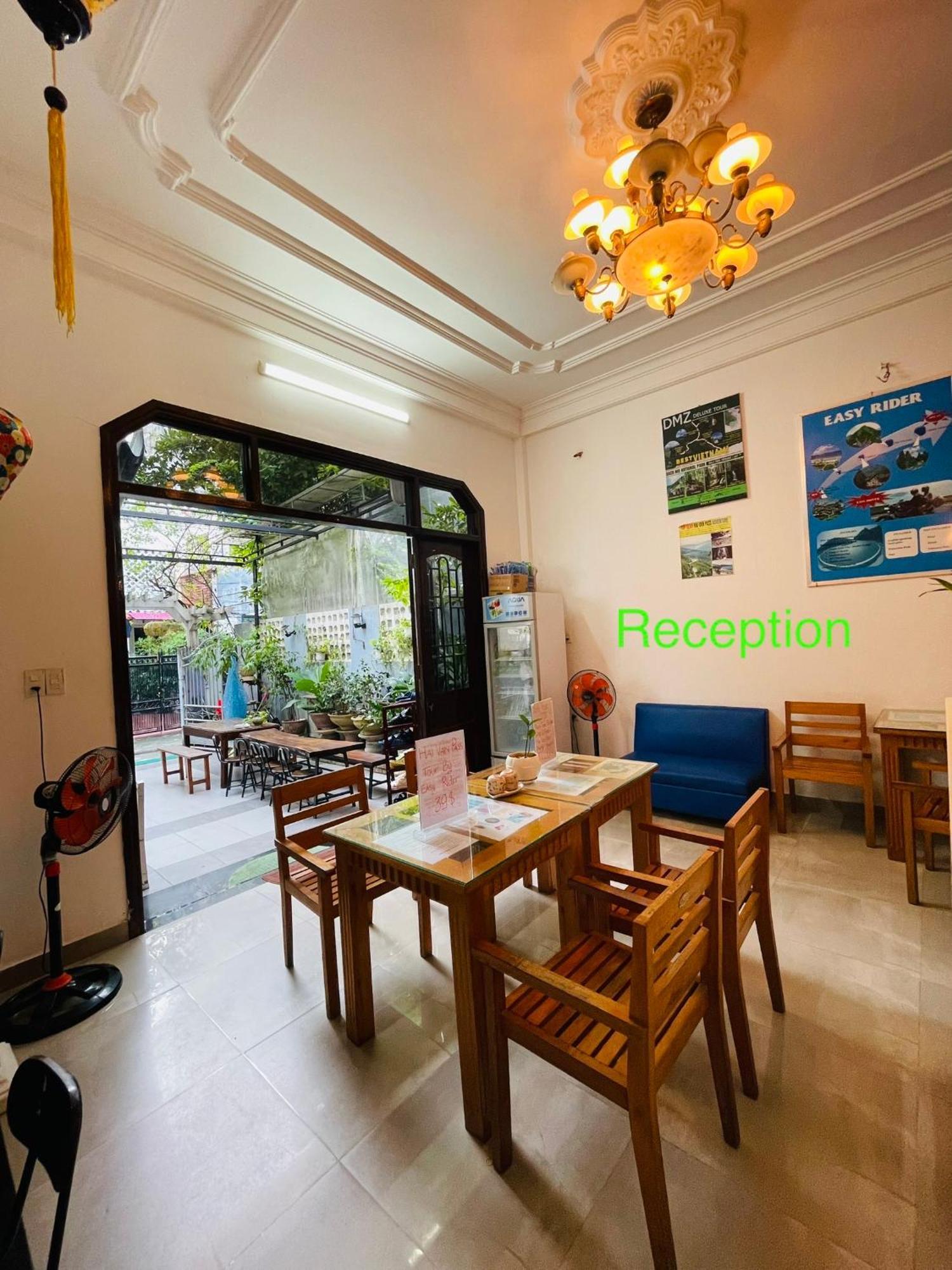 Shark Homestay Хуе Екстериор снимка