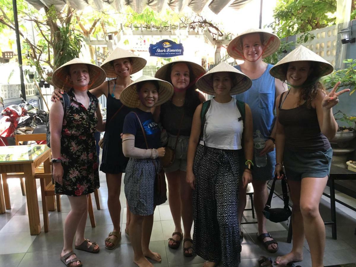 Shark Homestay Хуе Екстериор снимка